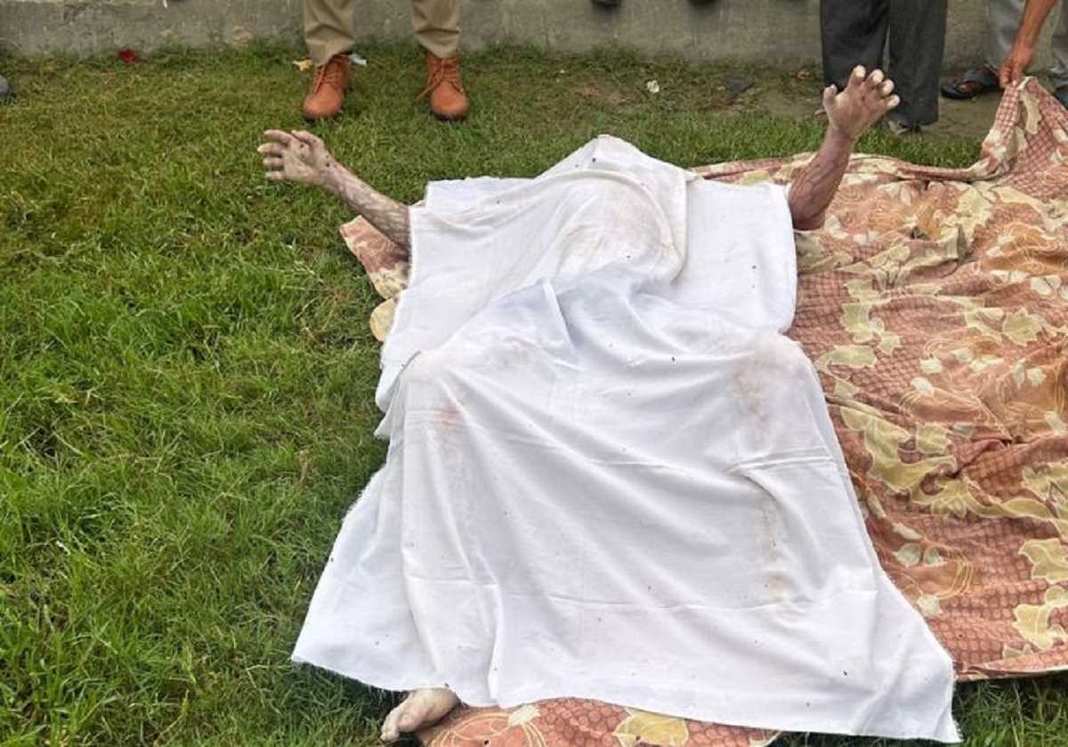 ग्रेटर नोएडा में बुजुर्ग किसान की गोली मारकर हत्या, पुलिस जांच में जुटी ग्रेटर नोएडा में बुजुर्ग किसान की गोली मारकर हत्या, पुलिस जांच में जुटी